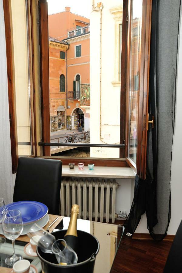 Amanti Due Apartments Verona Exteriör bild